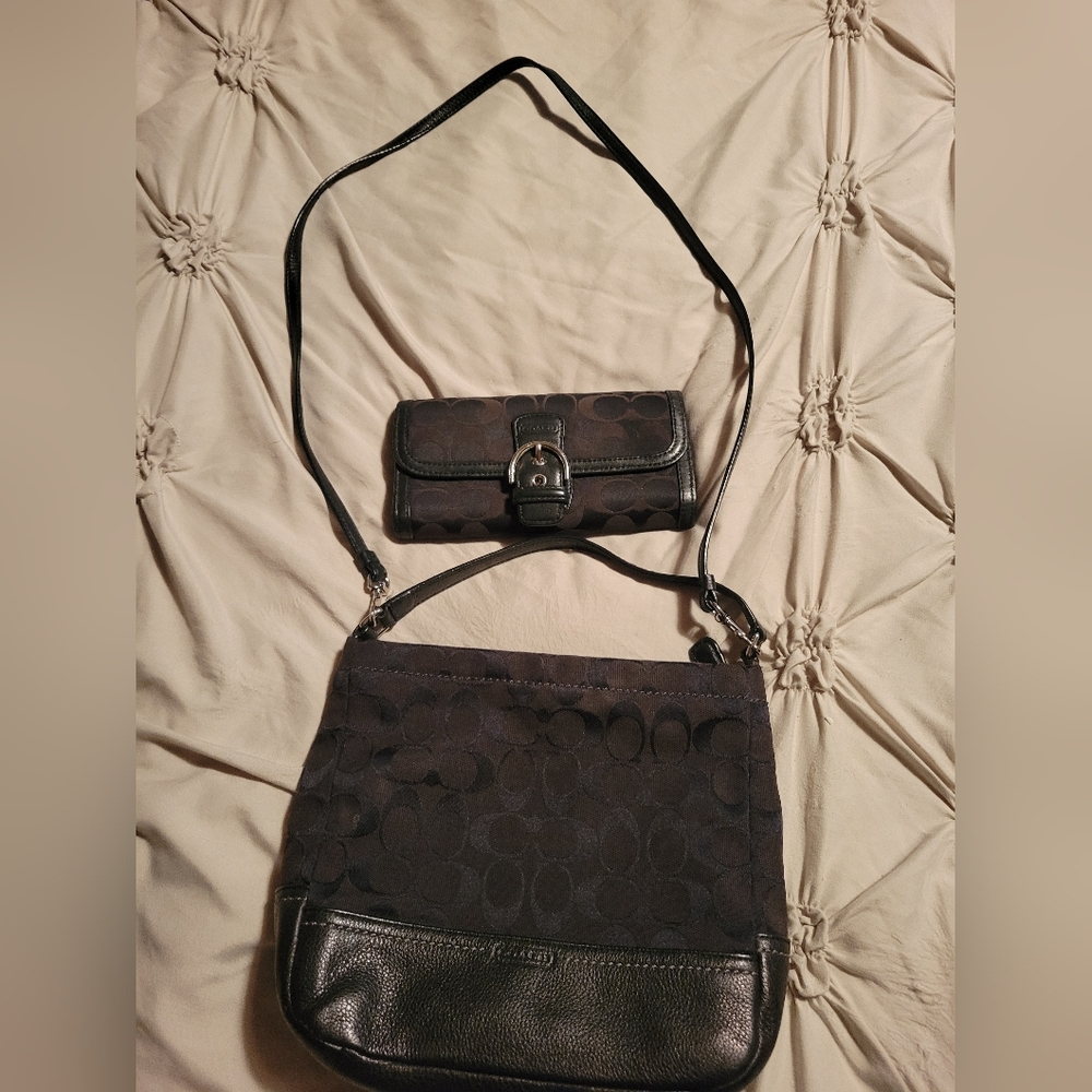 Coach Black and Dark Brown Signature Crossbody Set
